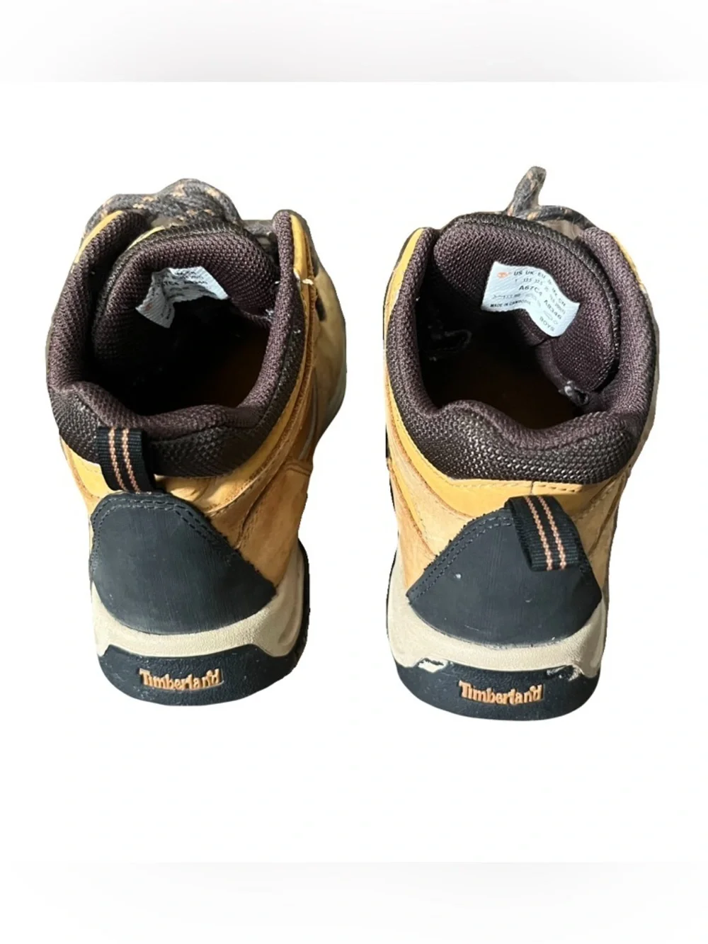 Timberland Boys Waterproof Mt. Maddsen Hiking Boot Size 1 Wheat